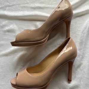Lemutisme Elegant Tan Peep-Toe Heels size 5.5 new without tags